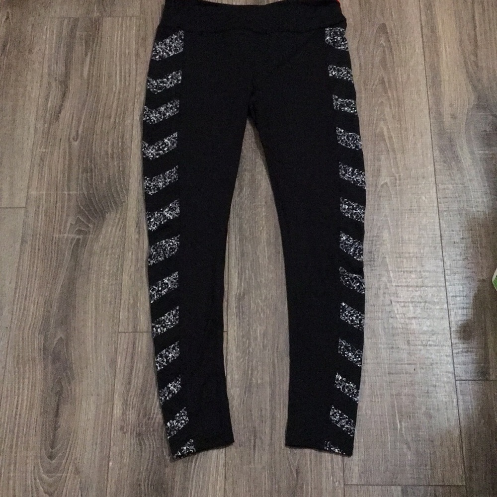 Forever 21 leggings size M